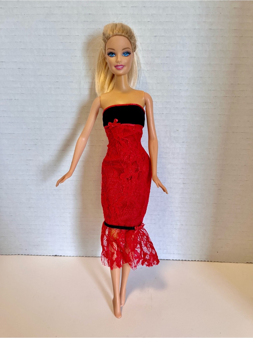 Barbie Doll My Scene Fashion Fever Black Red Strapless Dress Rare